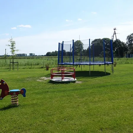 Miedzy Mostami 아파트호텔 스테그나