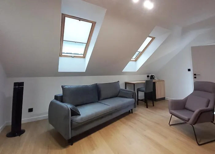 Ξενοδοχείο με διαμερίσματα Miedzy Mostami 3*