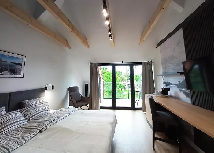 Miedzy Mostami Ξενοδοχείο με διαμερίσματα 3*