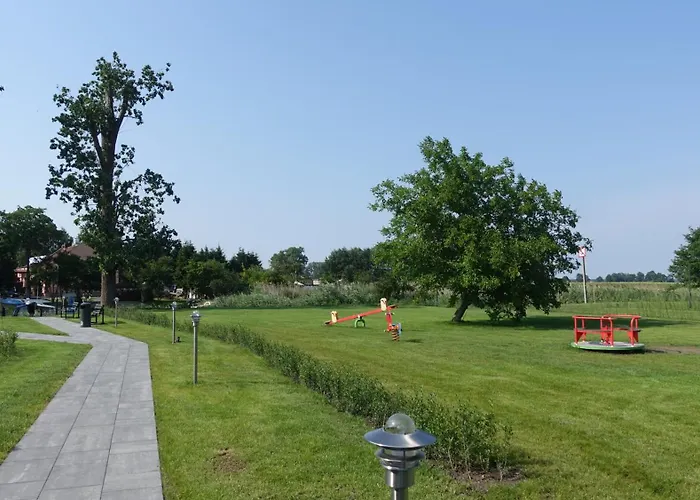 Miedzy Mostami Ξενοδοχείο με διαμερίσματα Stegna (Pomerania)